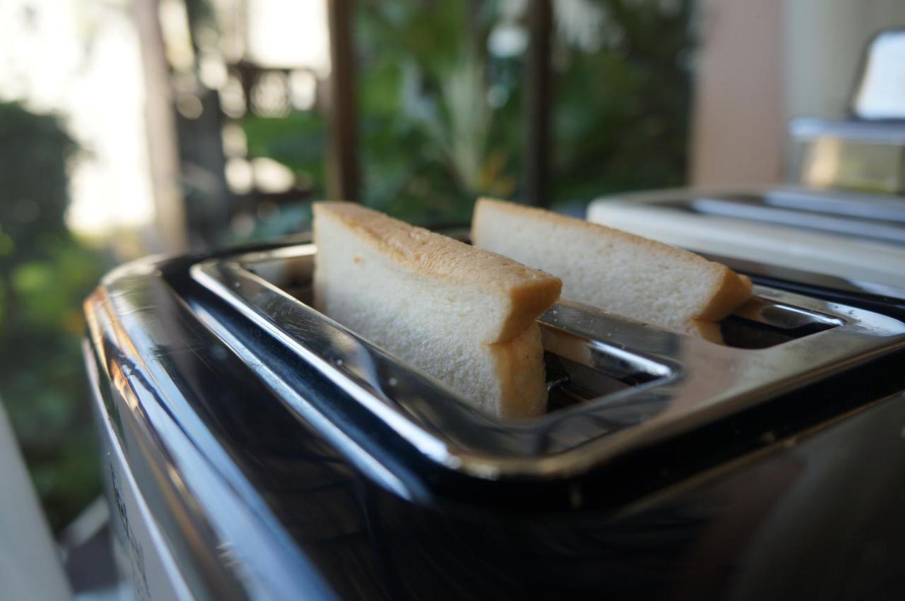Ritzy House Hotel Chumphon Esterno foto