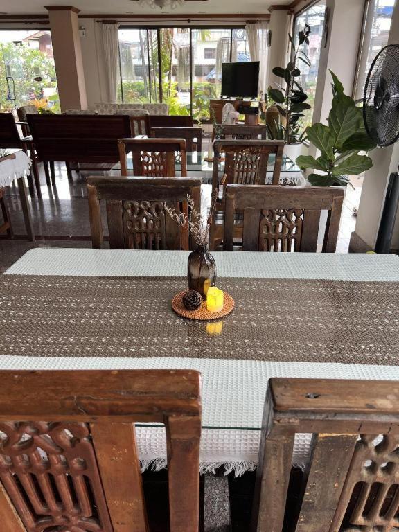 Ritzy House Hotel Chumphon Esterno foto